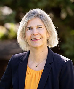 Loraine Devos-Comby Loraine Devos-Comby